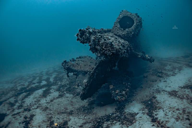 HMS Stubborn stern rudder and hydroplanes at 45m. Photo: Jon Borg