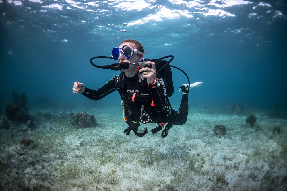 Diveshack Malta expert dive guide